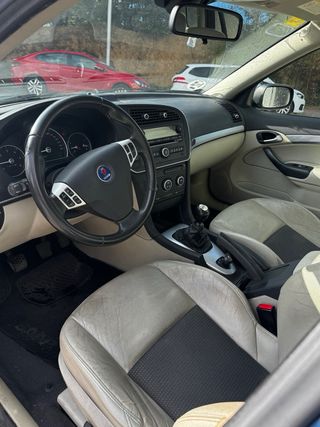 Saab 9-3 2007 150cv diesel acabado Vector