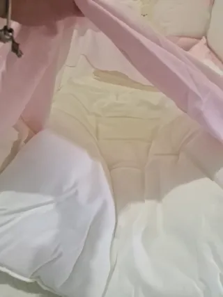 Set 3 pz paracolpi, piumino e federa.