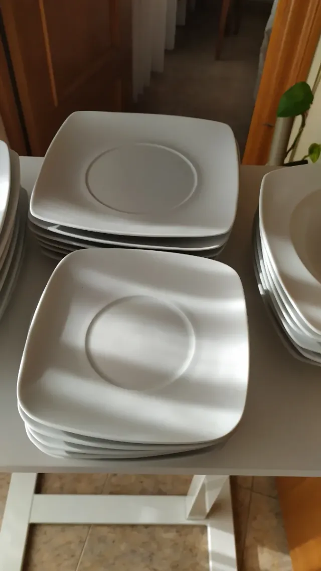 Vajilla Fabio Factory Cuadrada Blanca