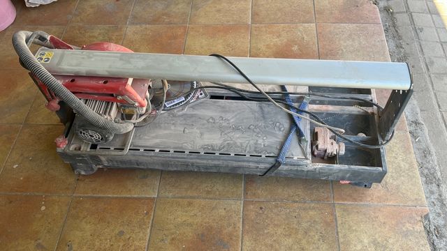 Cortadora de agua Rubi DW-200-N