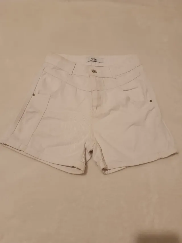 Pantalones cortos blancos niña