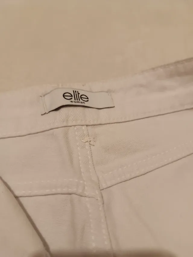 Pantalones cortos blancos niña