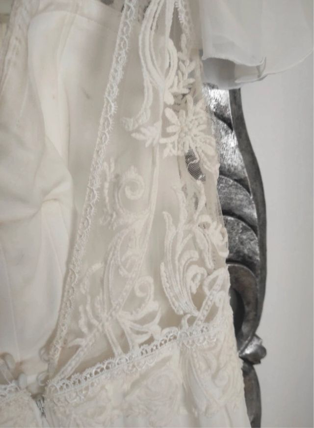 Vestido de Novia Beige y Blanco