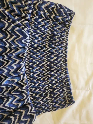 Falda corta con estampado zig-zag