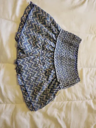 Falda corta con estampado zig-zag