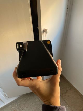 Cámara Polaroid i-Type Negra