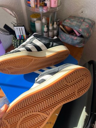 Adidas Campus Negras talla 40 Originales y caja