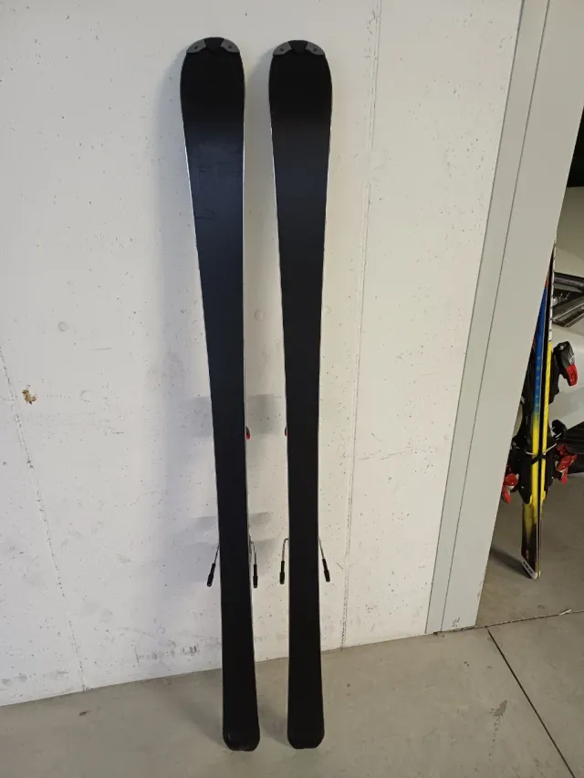 Rossignol Zenith z5 2007 con racchette e custodia