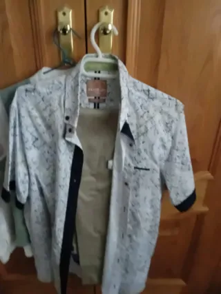 Traje de ceremonia beige