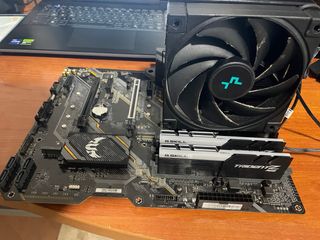 Placa Base, procesador, disipador y ram