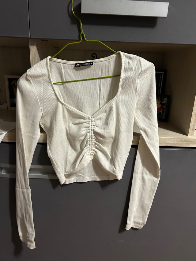 Top Zara Blanco Manga Larga Ruched