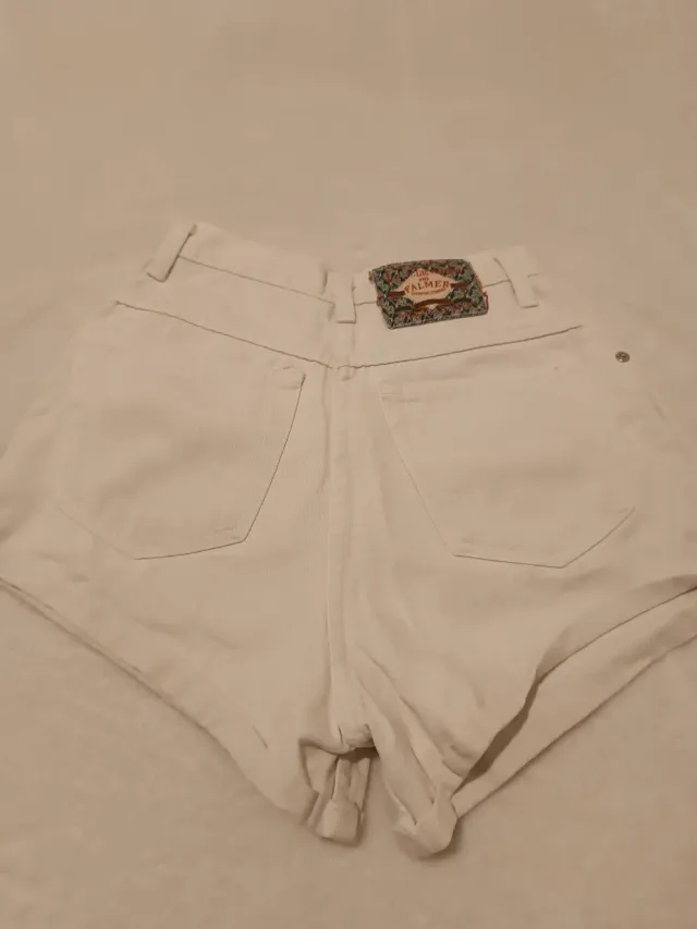 Pantalones cortos blancos niña