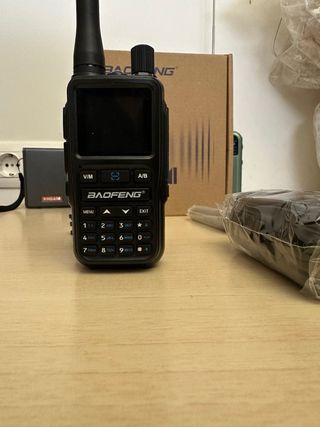 2 x BAOFENG UV-5R MINI