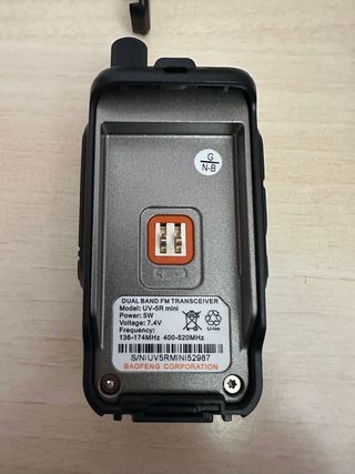 2 x BAOFENG UV-5R MINI