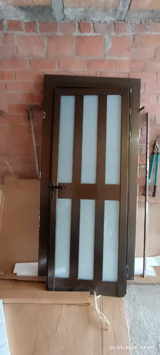 Puerta aluminio cristal 210x82cm