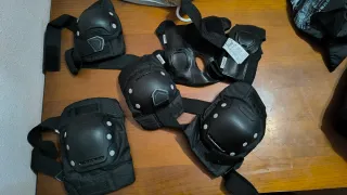 Patines en línea negros y naranjas Talla 45