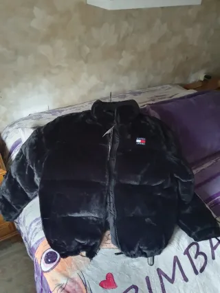 Cazadora pelo Tommy Jeans Talla L
