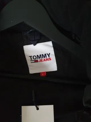 Cazadora pelo Tommy Jeans Talla L