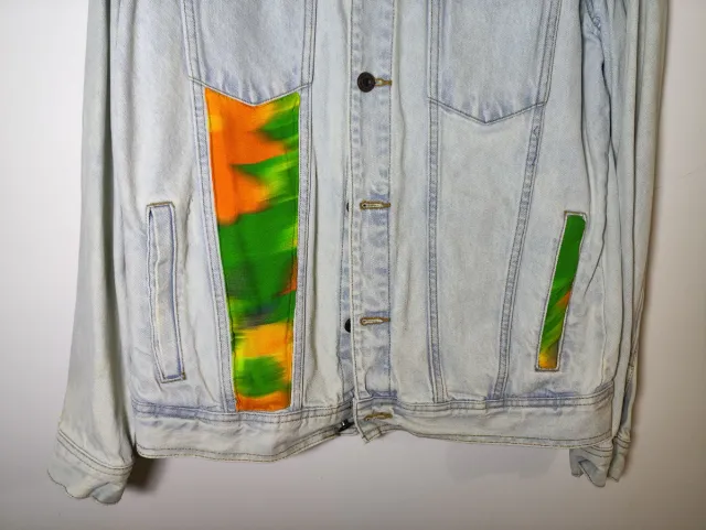 Cazadora vaquera customizada