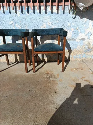 2 Poltrone Vintage in Tessuto e Legno