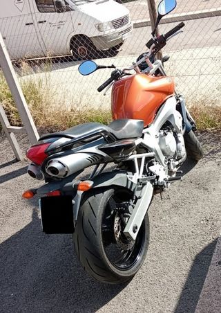 YAMAHA  FZ6 N  2006
