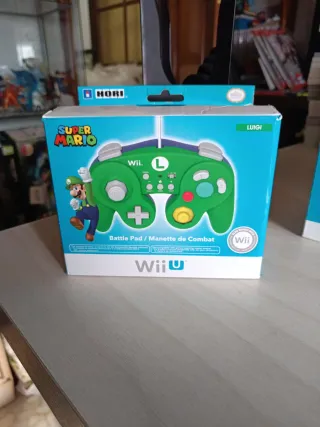 Mando Hori Battle Pad Luigi Super Mario Wii U