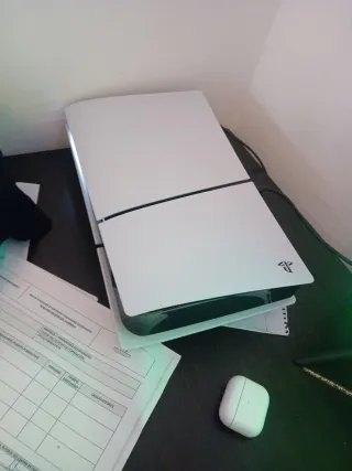 Consola PS5 con Mando y FIFA 26