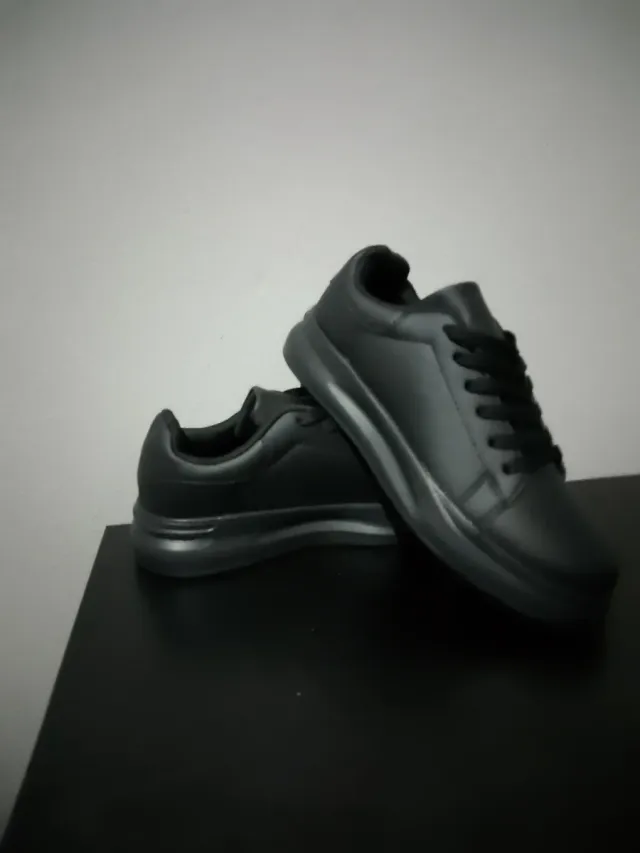 Zapatillas hombre talla 40
