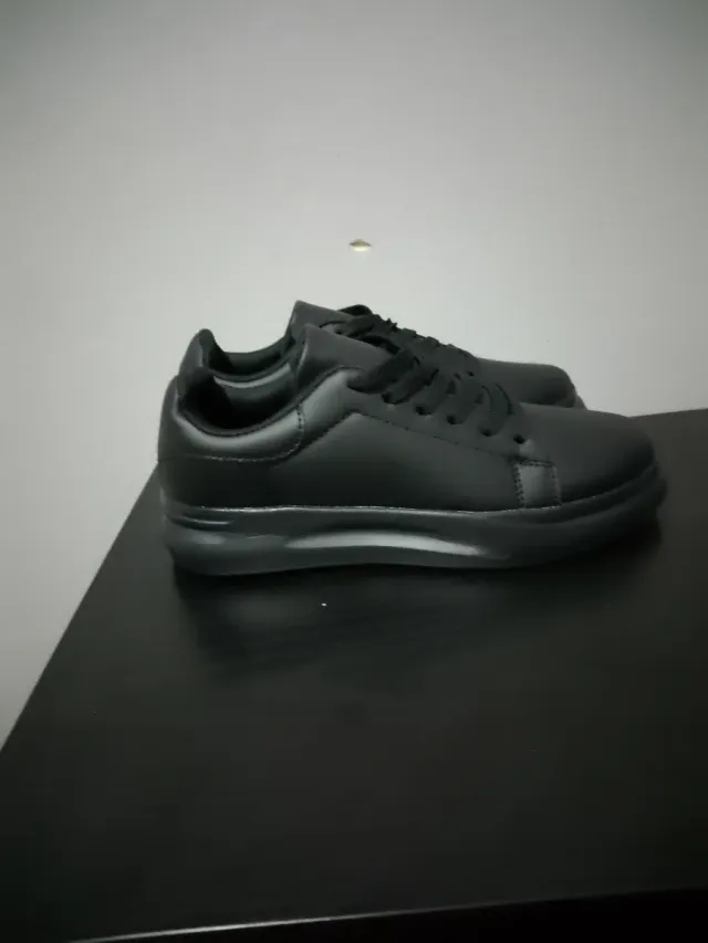 Zapatillas hombre talla 40