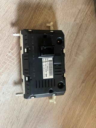 radio,pantalla con su tapa para ford fiesta