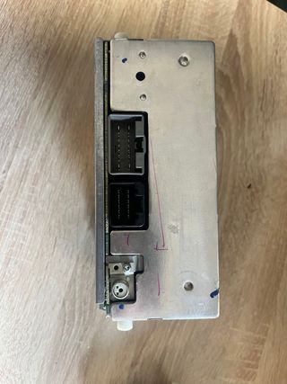 radio,pantalla con su tapa para ford fiesta