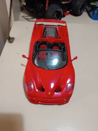Réplica Ferrari F50 1:18
