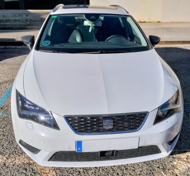 SEAT Leon ST 2015 CONNECT plus.