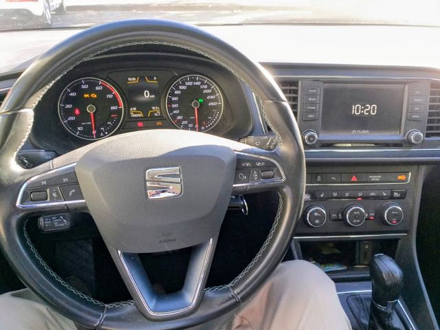 SEAT Leon ST 2015 CONNECT plus.