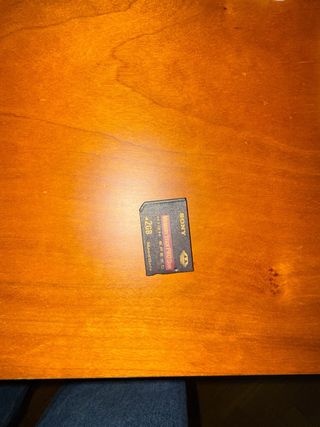 PSP + Tarjeta 2GB + Funda