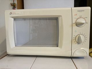 Microondas Daewoo KOR-6305