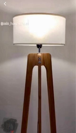 Lámpara d pie diseño hecho a mano nueva a estrenar