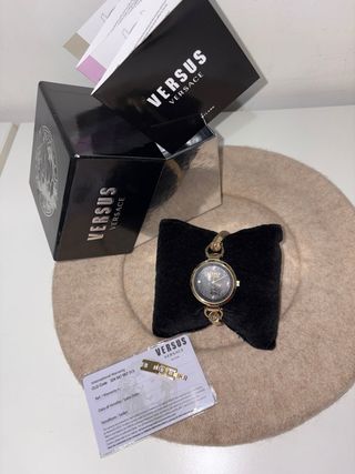 Reloj Versus Versace Roslyn Malla Dorado Negro