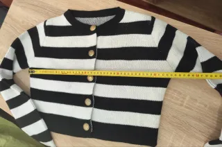 ‼️ NO NEGOCIABLE ‼️  Rebeca abotonada talla S