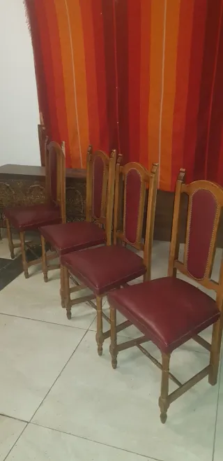 Juego 3 Sillas Madera y Piel + 1 Regalo