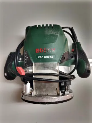 Fresadora Bosch POF 1200 AE