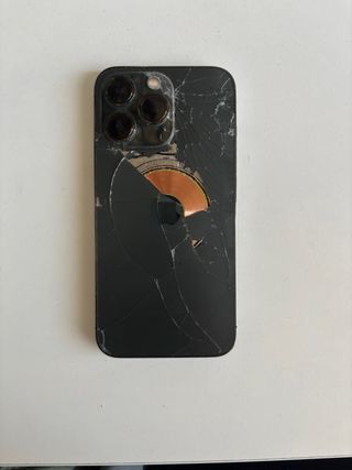 3 iPhones 6S Gold/White Estropeados