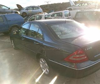 A2038204601 luz interior mercedes clase c 355925