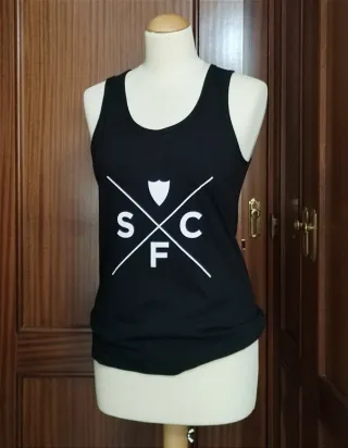 Camiseta negra del Sevilla FC.