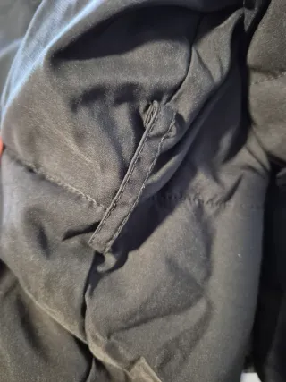 Abrigo acolchado negro