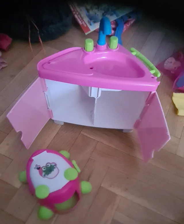 Nenuco Lavabo, Orinal y Accesorios