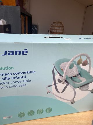 Hamaca bebé de la marca jane con su caja