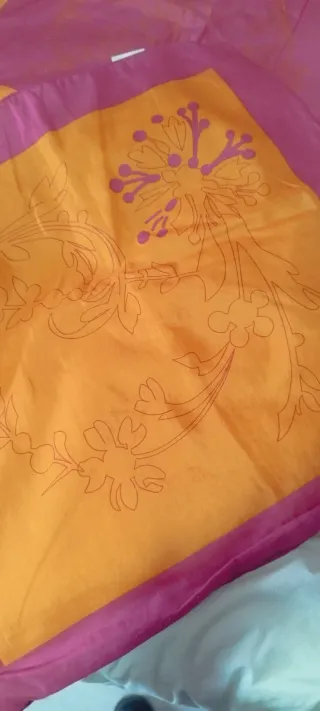 Fundas de cojín satinadas naranja y rosa