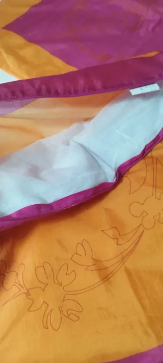 Fundas de cojín satinadas naranja y rosa