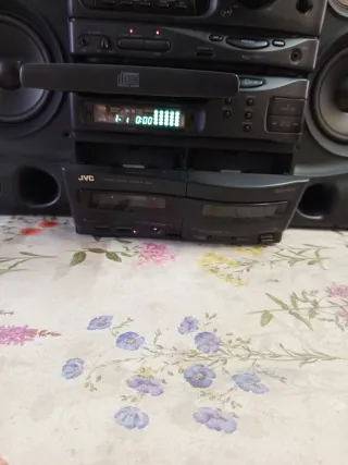 EQUIPO DE MUSICA MINICADENA